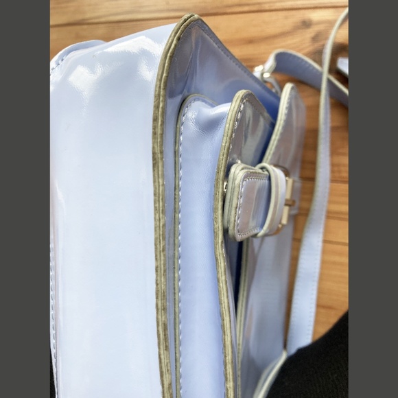 Lavender Garden Party Crossbody bag by Heys - Picture 9 of 9